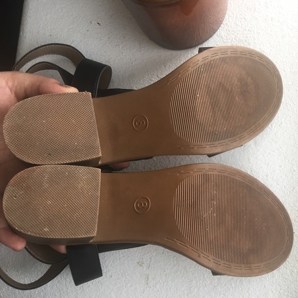 Black heel sandals - Picture 3 of 3